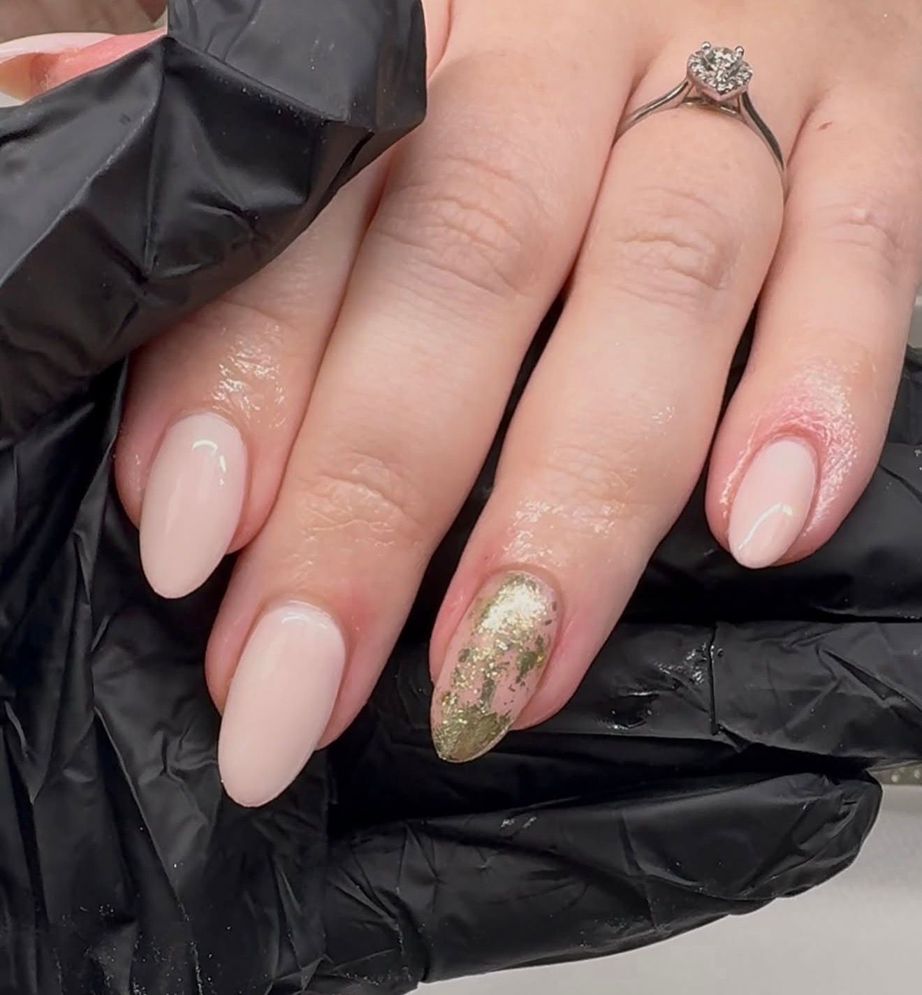 Full set overlays nail treatment